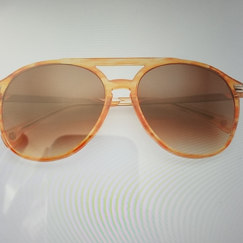 SALE NEW! wildfox amber Baroness aviators - Picture 1 of 4